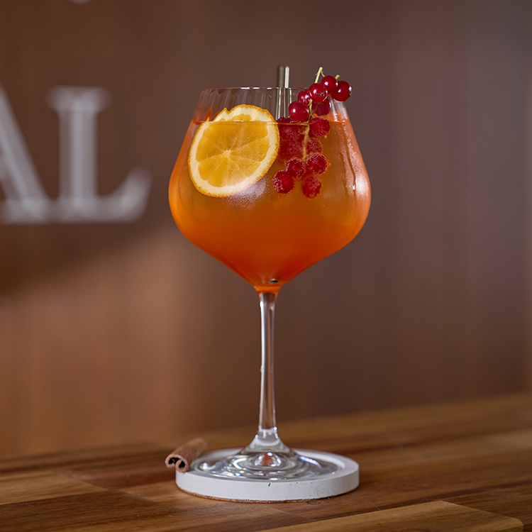 NONNETTE SPRITZ : Cordial, Aperol & Prosecco